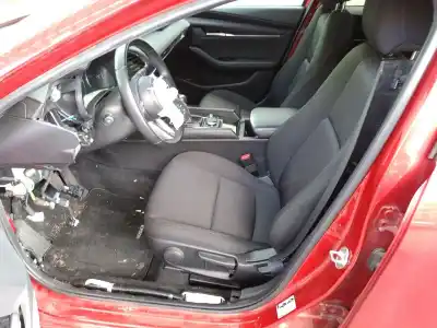 Scrapping Vehicle mazda 3 fastback (bp) 2.0 skyactiv-g m hybrid of the year 2022 powered pe