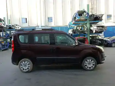 Scrapping Vehicle fiat doblo autobús (263_) 1.3 d multijet (263axc1a) of the year 2010 powered 263a2000