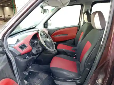 Scrapping Vehicle fiat doblo autobús (263_) 1.3 d multijet (263axc1a) of the year 2010 powered 263a2000