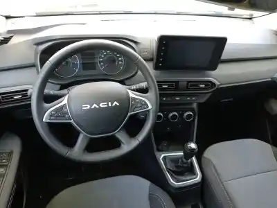 Veículo de Sucata dacia sandero iii 1.0 tce 90 do ano 2024 alimentado h4df4