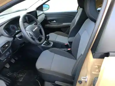 Veículo de Sucata dacia sandero iii 1.0 tce 90 do ano 2024 alimentado h4df4