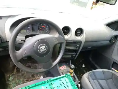 Veicolo di demolizione seat ibiza (6l1) 1.9 tdi dell'anno 2004 alimentato atd