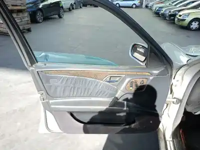 Véhicule à la ferraille mercedes-benz clase e (w210) e 320 (210.065) de l'année 1998 alimenté 112941