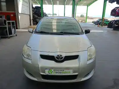 Здавання транспортного засобу toyota auris (_e15_) 2.0 d-4d (ade150_) року 2007 потужний 1ad