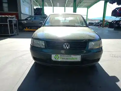 Здавання транспортного засобу vw                                                   року 1998 потужний afn