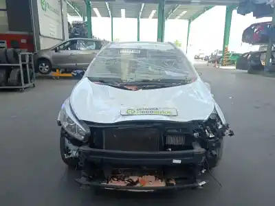 Veicolo di demolizione kia cee'd sportswagon (jd) 1.0 t-gdi dell'anno 2018 alimentato g3lc