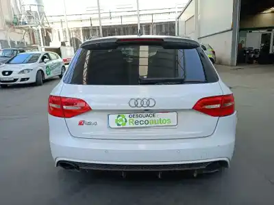 Здавання транспортного засобу audi a4 b8 avant (8k5) rs4 quattro року 2013 потужний cfsa