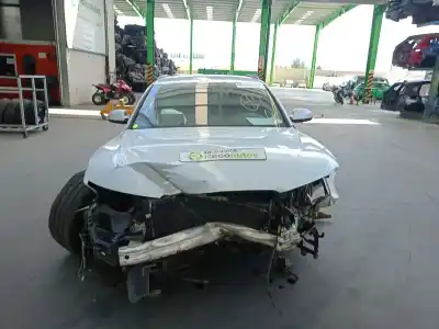 Здавання транспортного засобу audi a4 b8 avant (8k5) rs4 quattro року 2013 потужний cfsa