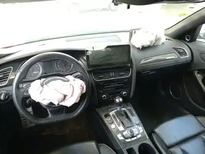 Здавання транспортного засобу audi a4 b8 avant (8k5) rs4 quattro року 2013 потужний cfsa