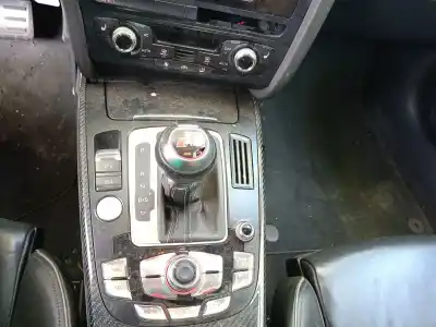 Здавання транспортного засобу audi a4 b8 avant (8k5) rs4 quattro року 2013 потужний cfsa