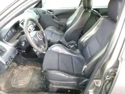 Scrapping Vehicle rover streetwise fastback 1.4 of the year 2003 powered 14k4f