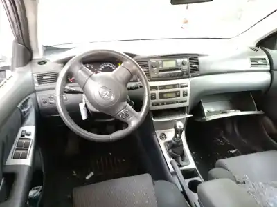 Veículo de Sucata toyota corolla (_e12_) 1.4 d (nde120_) do ano 2006 alimentado 1nd