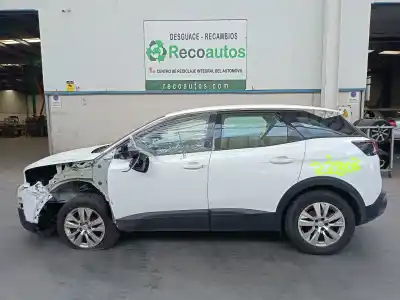 Véhicule à la ferraille peugeot 3008 suv (mc_, mr_, mj_, m4_) 1.2 thp/ puretech 130 (mrhnsm, mrhnsu, mrhnsj, mrhnyw,... de l'année 2018 alimenté hn05