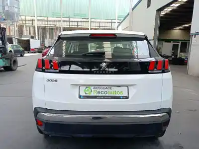 Véhicule à la ferraille peugeot 3008 suv (mc_, mr_, mj_, m4_) 1.2 thp/ puretech 130 (mrhnsm, mrhnsu, mrhnsj, mrhnyw,... de l'année 2018 alimenté hn05