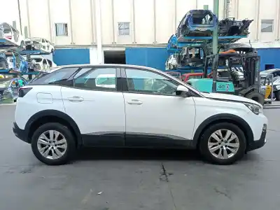 Véhicule à la ferraille peugeot 3008 suv (mc_, mr_, mj_, m4_) 1.2 thp/ puretech 130 (mrhnsm, mrhnsu, mrhnsj, mrhnyw,... de l'année 2018 alimenté hn05