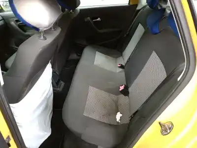 Scrapping Vehicle volkswagen polo v (6r1, 6c1) 1.6 tdi of the year 2009 powered cayb