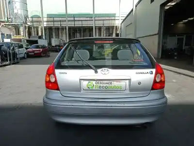 Sloopvoertuig toyota corolla compact (_e11_) 1.4 (zze111_) van het jaar 2000 aangedreven 4zzfe