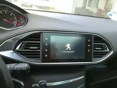 Здавання транспортного засобу peugeot 308 sw ii (lc_, lj_, lr_, lx_, l4_) 2.0 bluehdi 150 року 2014 потужний ah01