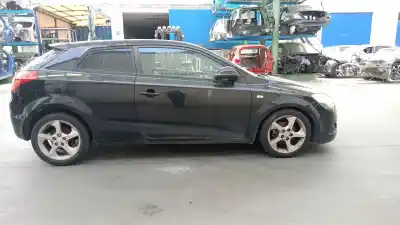 Veículo de Sucata kia pro cee'd (ed) 2.0 crdi 140 do ano 2009 alimentado d4ea