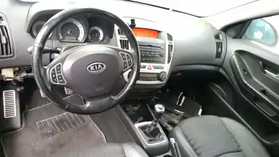 Veículo de Sucata kia pro cee'd (ed) 2.0 crdi 140 do ano 2009 alimentado d4ea