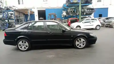 Veículo de Sucata saab 9-5 (ys3e) 2.3 t do ano 2003 alimentado b235e