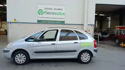 Véhicule à la ferraille citroen                                            xsara picasso (n68)                                                                                                                                                                                                                                        2.0 hdi                                                                                                                                                                                                                                                    de l'année 2004 alimenté rhy