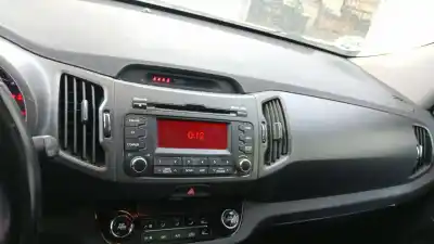 Veículo de Sucata kia sportage iii (sl) 1.6 gdi do ano 2013 alimentado g4fd