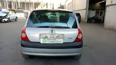 Veículo de Sucata renault                                            clio ii (bb_, cb_)                                                                                                                                                                                                                                         1.2 16v (bb05, bb0w, bb11, bb27, bb2t, bb2u, bb2v, cb05,...                                                                                                                                                                                                do ano 2003 alimentado d4f b7