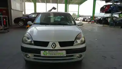Veículo de Sucata renault                                            clio ii (bb_, cb_)                                                                                                                                                                                                                                         1.2 16v (bb05, bb0w, bb11, bb27, bb2t, bb2u, bb2v, cb05,...                                                                                                                                                                                                do ano 2003 alimentado d4f b7
