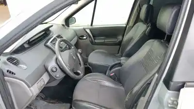 Здавання транспортного засобу renault grand scénic ii (jm0/1_) 1.9 dci (jm0g, jm12, jm1g, jm2c) року 2005 потужний f9qd812