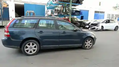 Sloopvoertuig volvo v50 (545) 2.0 d van het jaar 2005 aangedreven d4204t
