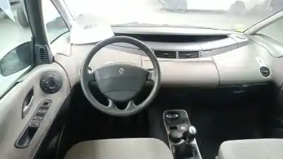 Здавання транспортного засобу renault espace iv (jk0/1_) 2.2 dci (jk0h) року 2003 потужний g9tj7