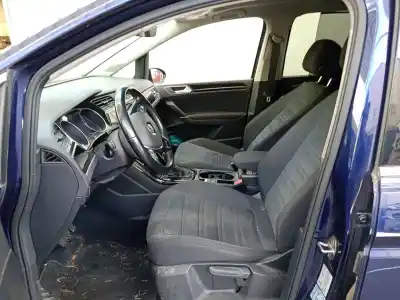 Здавання транспортного засобу volkswagen touran (5t1) 1.4 tsi року 2018 потужний czda