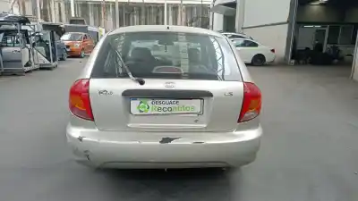 Veículo de Sucata kia rio i fastback (dc) 1.5 16v do ano 2002 alimentado a5d