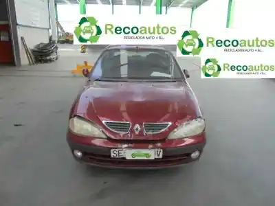 Veicolo di demolizione peugeot 206 cc (2d) 1.6 16v (2dnfuf, 2dnfur) dell'anno 2002 alimentato nfu