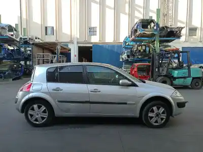 Здавання транспортного засобу renault megane ii (bm0/1_, cm0/1_) 1.9 dci року 2006 потужний f9qe8