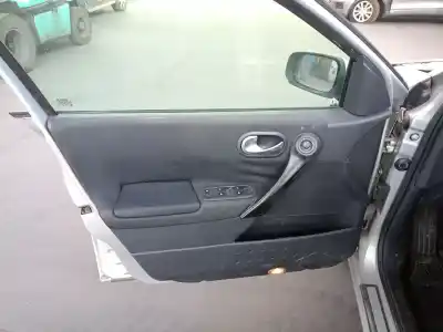 Здавання транспортного засобу renault megane ii (bm0/1_, cm0/1_) 1.9 dci року 2006 потужний f9qe8