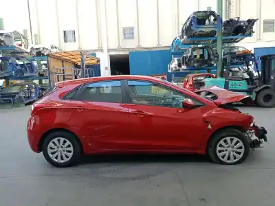 Veículo de Sucata hyundai i30 (gd) 1.6 crdi do ano 2016 alimentado d4fb