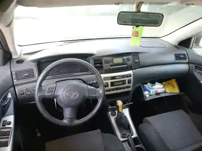 Veículo de Sucata toyota corolla (_e12_) 1.4 d (nde120_) do ano 2006 alimentado 1nd