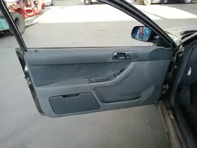 Здавання транспортного засобу audi a3 (8l1) 1.8 t року 2000 потужний aqa