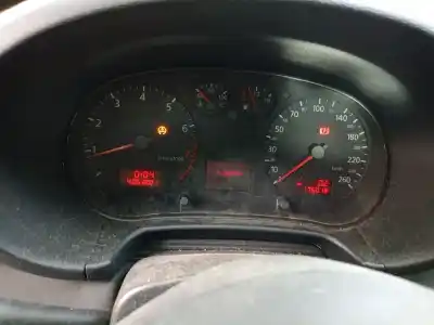 Здавання транспортного засобу audi a3 (8l1) 1.8 t року 2000 потужний aqa