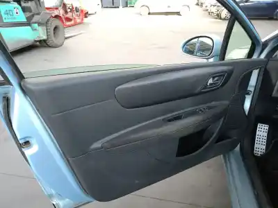 Veículo de Sucata citroen c4 coupé (la_) 1.6 hdi do ano 2004 alimentado 9hy