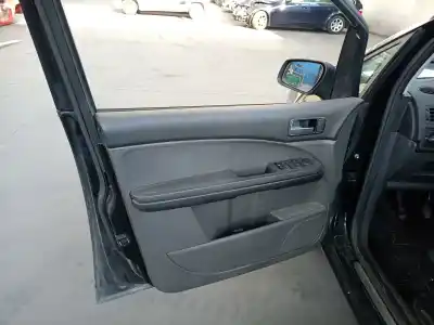 Здавання транспортного засобу ford focus c-max (dm2) 1.6 tdci року 2005 потужний g8da