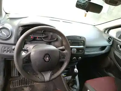 Veículo de Sucata renault clio iv (bh_) 1.5 dci 75 do ano 2016 alimentado k9ke628