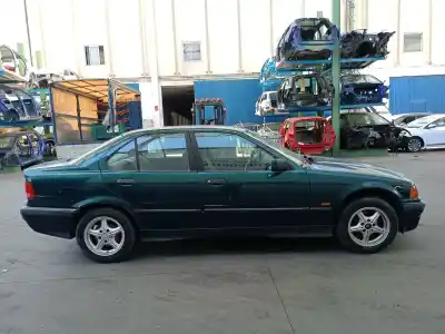 Veículo de Sucata bmw 3 (e36) 318 tds do ano 1996 alimentado 174t1