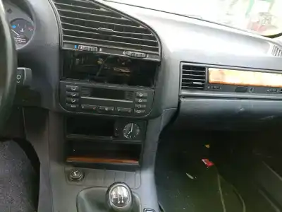 Veículo de Sucata bmw 3 (e36) 318 tds do ano 1996 alimentado 174t1