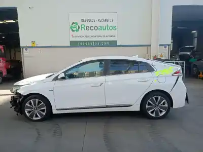 Sloopvoertuig HYUNDAI IONIQ (AE) 1.6 GDI HYBRID van het jaar 2019 aangedreven G4LE