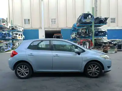 Здавання транспортного засобу toyota auris (_e15_) 1.33 dual-vvti (nre150_) року 2009 потужний 1nr