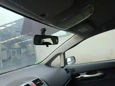 Здавання транспортного засобу toyota auris (_e15_) 1.33 dual-vvti (nre150_) року 2009 потужний 1nr