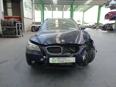 Veicolo di demolizione bmw 5 touring (e61) 525 d dell'anno 2005 alimentato 256d2